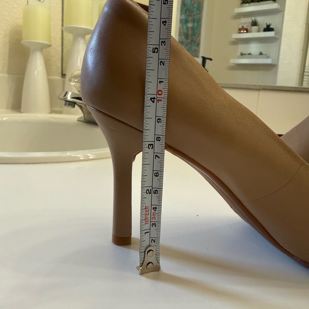 Chic Tan Heels by Rack - Picture 6 of 7